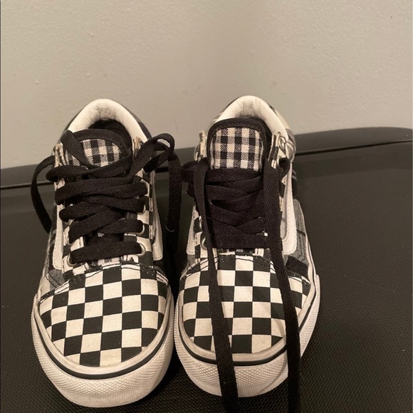 Vans Old Skool Kids (DOES NOT HAVE LACES) - Picture 3 of 3